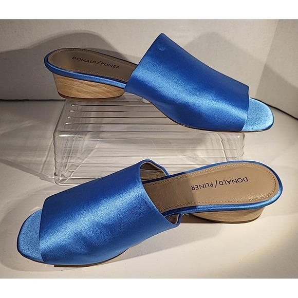Donald Pliner Rimini Cerulean Blue Satin Slide Sandals Heels Women's Size 9 - Picture 5 of 13